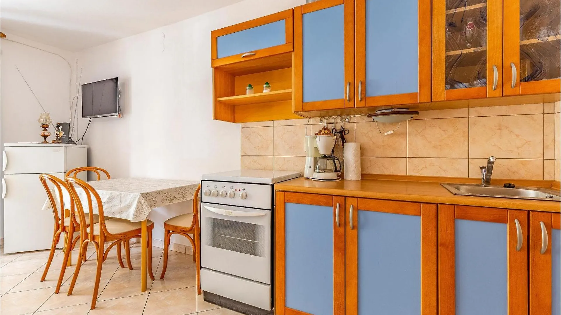 1 Bedroom Amazing Apartment In Krnica