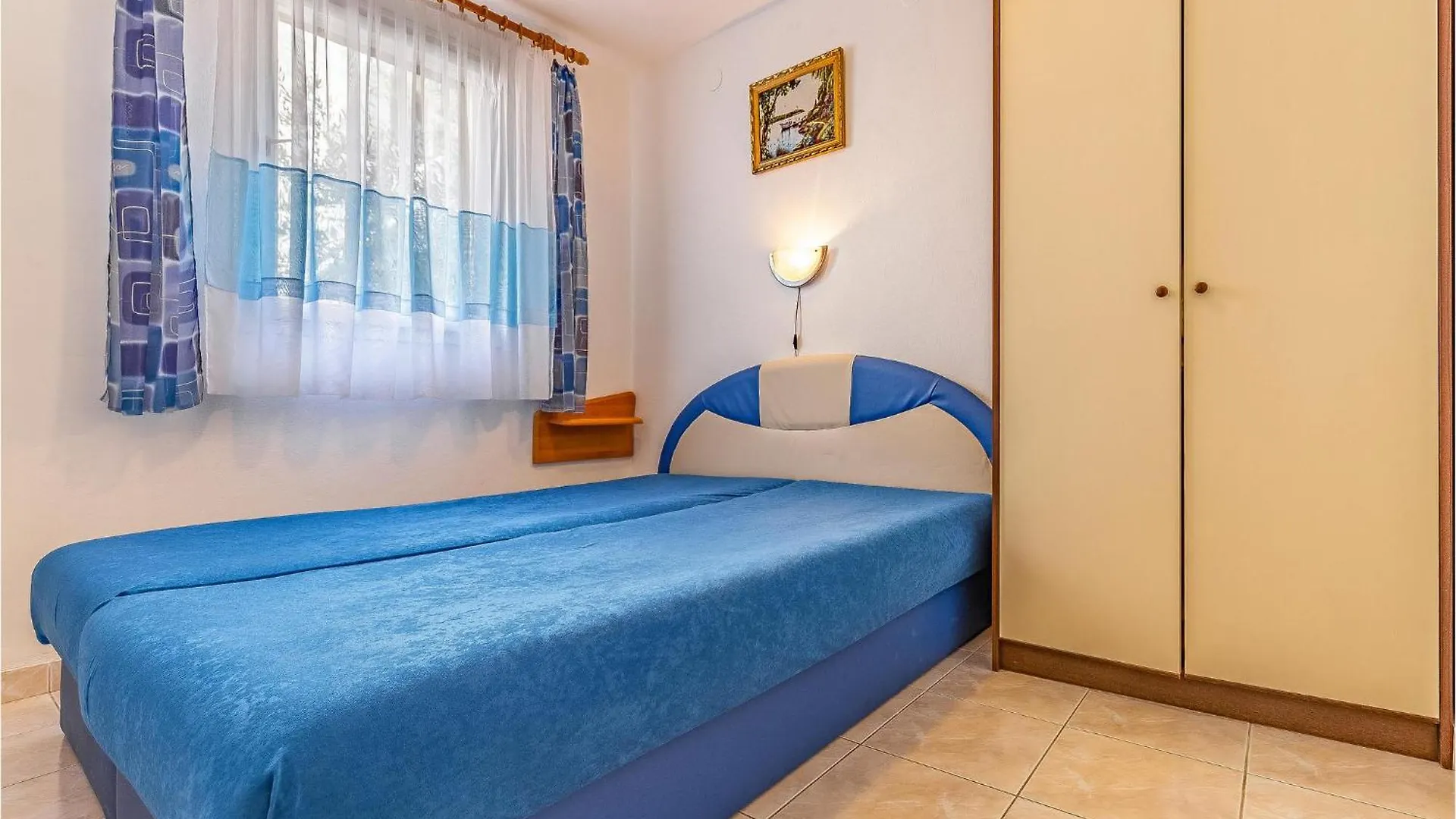 1 Bedroom Amazing Apartment In Krnica Croatia