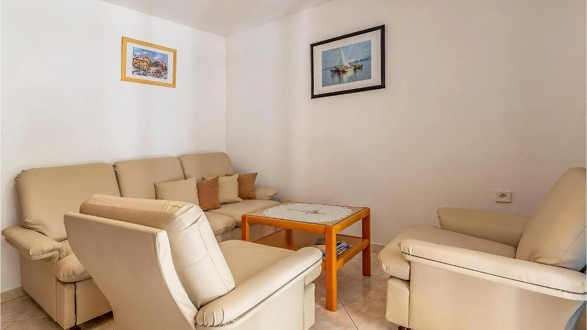 1 Bedroom Amazing Apartment In Krnica Croatia